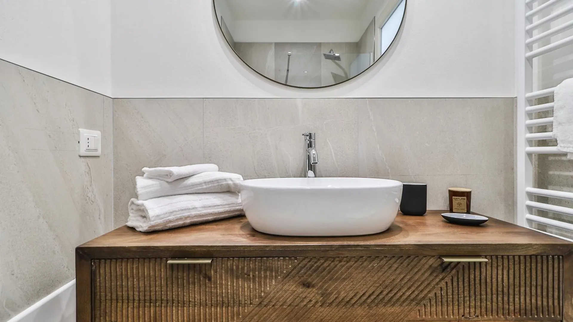 Beb Luxury Rooms 卡斯泰凡艾米利亚 招待所